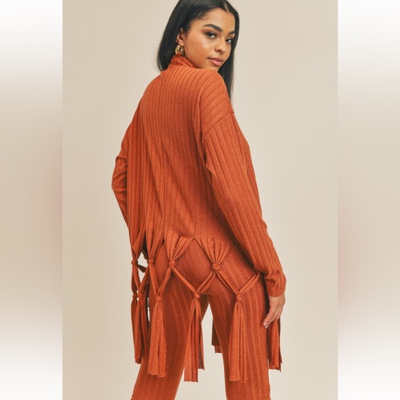 Fabulous Boho Two Piece Fringe Top Set - Picture 7 of 7